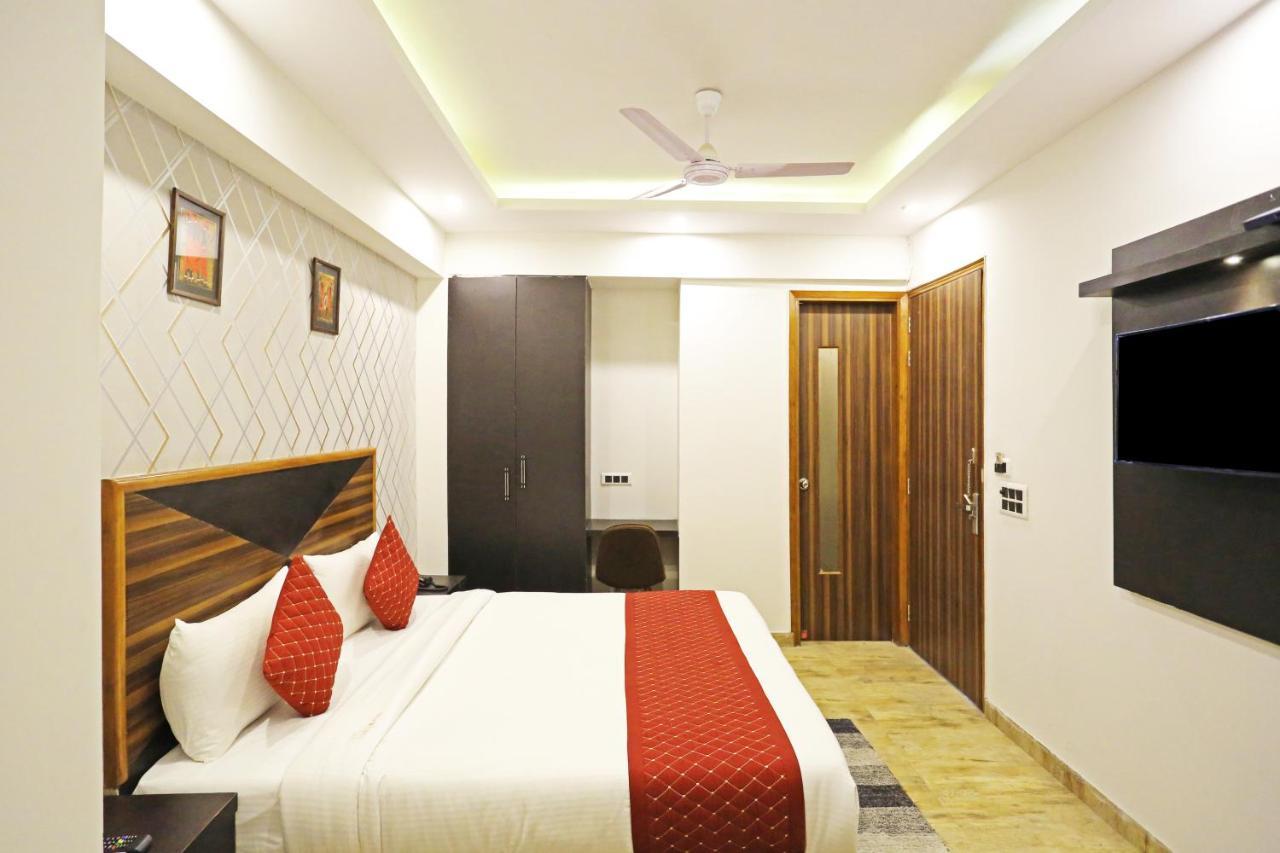 Hotel La Casa Delhi Airport นิวเดลี ภายนอก รูปภาพ