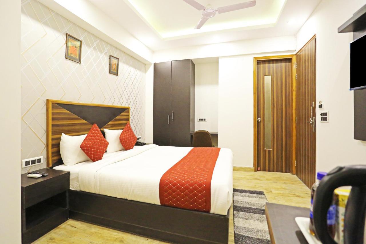 Hotel La Casa Delhi Airport นิวเดลี ภายนอก รูปภาพ