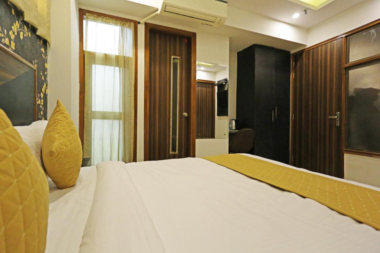 Hotel La Casa Delhi Airport นิวเดลี ภายนอก รูปภาพ