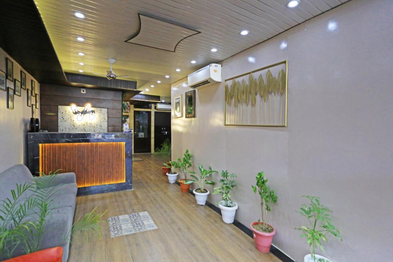 Hotel La Casa Delhi Airport นิวเดลี ภายนอก รูปภาพ