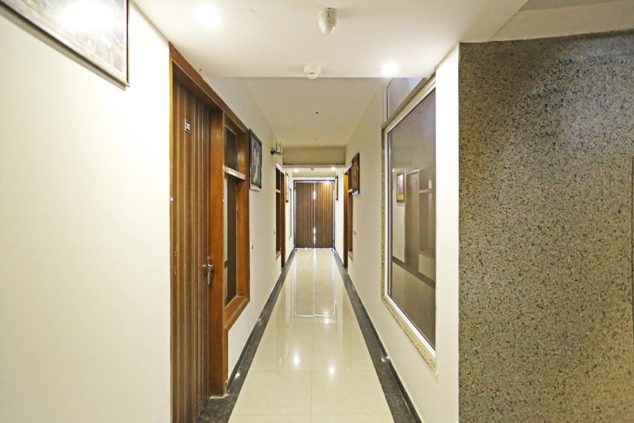 Hotel La Casa Delhi Airport นิวเดลี ภายนอก รูปภาพ
