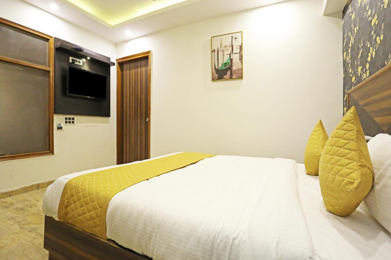 Hotel La Casa Delhi Airport นิวเดลี ภายนอก รูปภาพ
