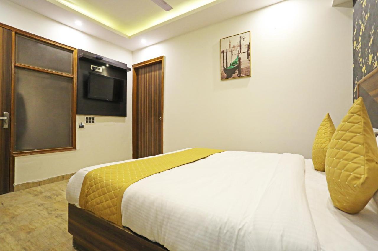 Hotel La Casa Delhi Airport นิวเดลี ภายนอก รูปภาพ